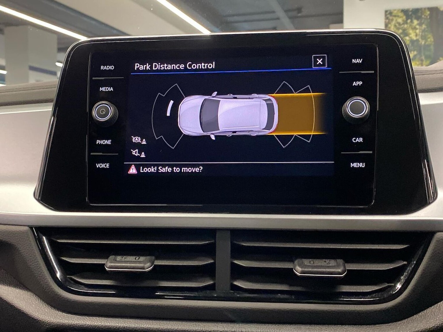 Used Volkswagen T-Roc 2023 for sale - 78195283: Photo 22