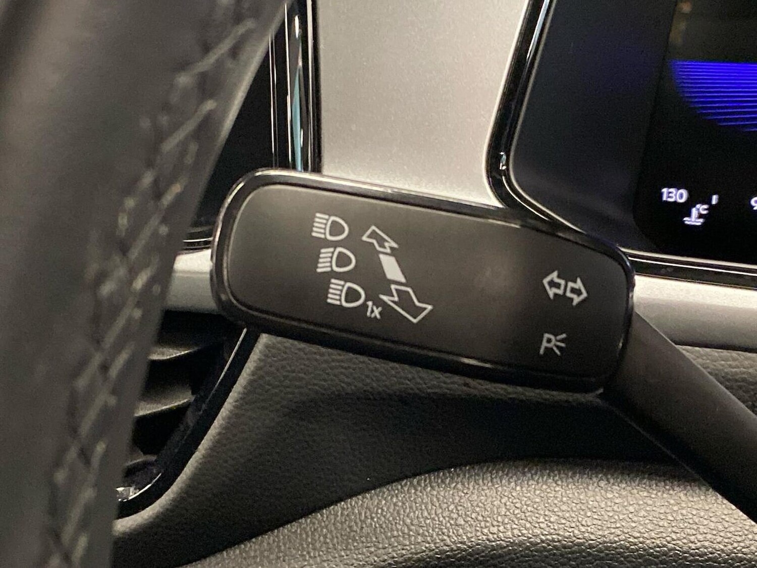 Used Volkswagen T-Roc 2023 for sale - 78195283: Photo 27