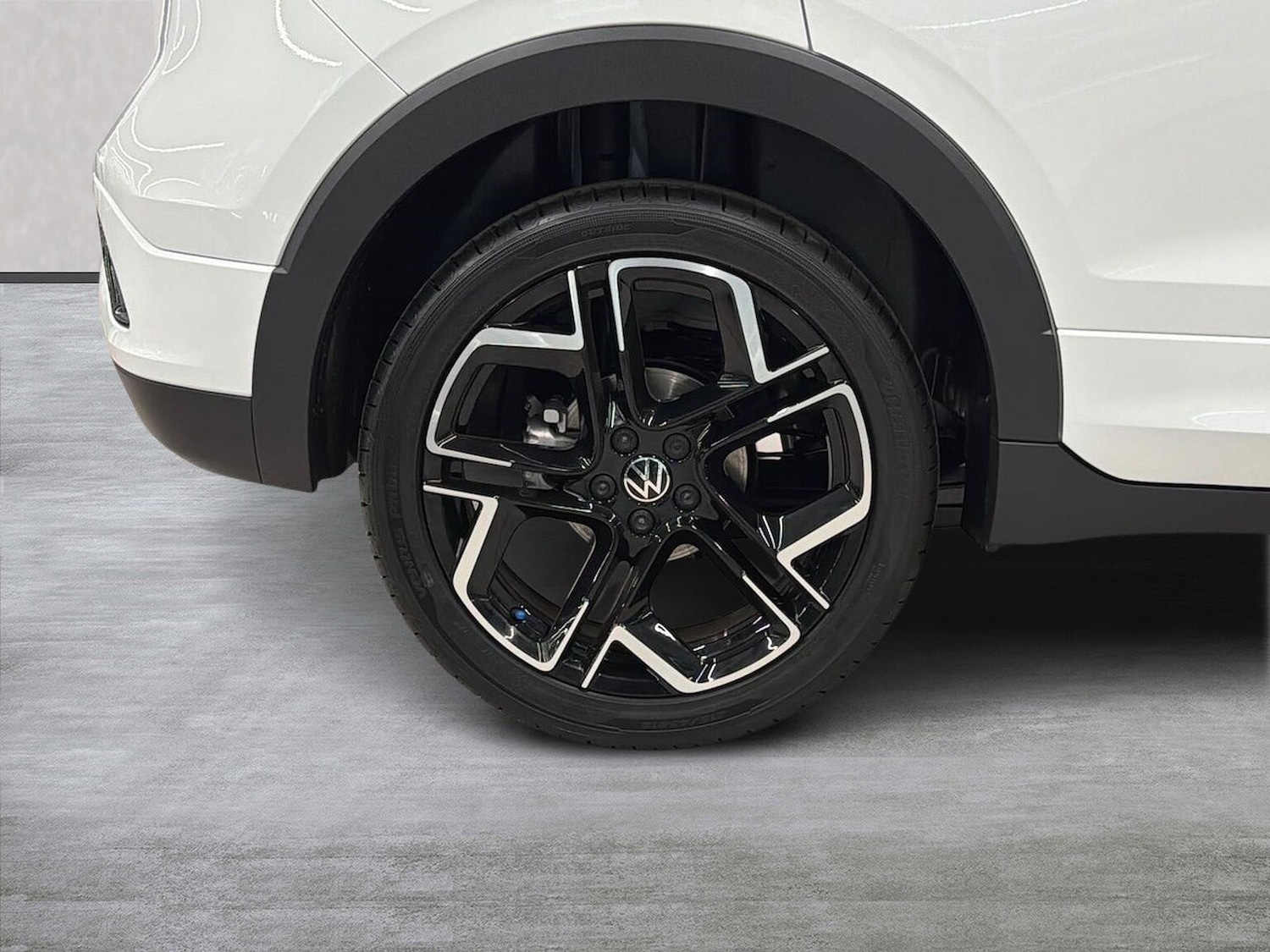 Used Volkswagen T-Cross 2025 for sale - 77094067: Photo 6