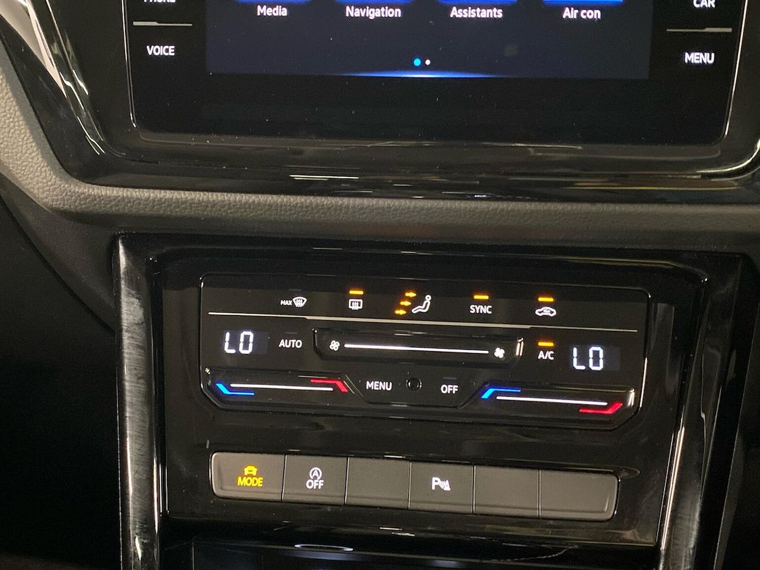 Used Volkswagen Touran 2023 for sale - 76543004: Photo 12