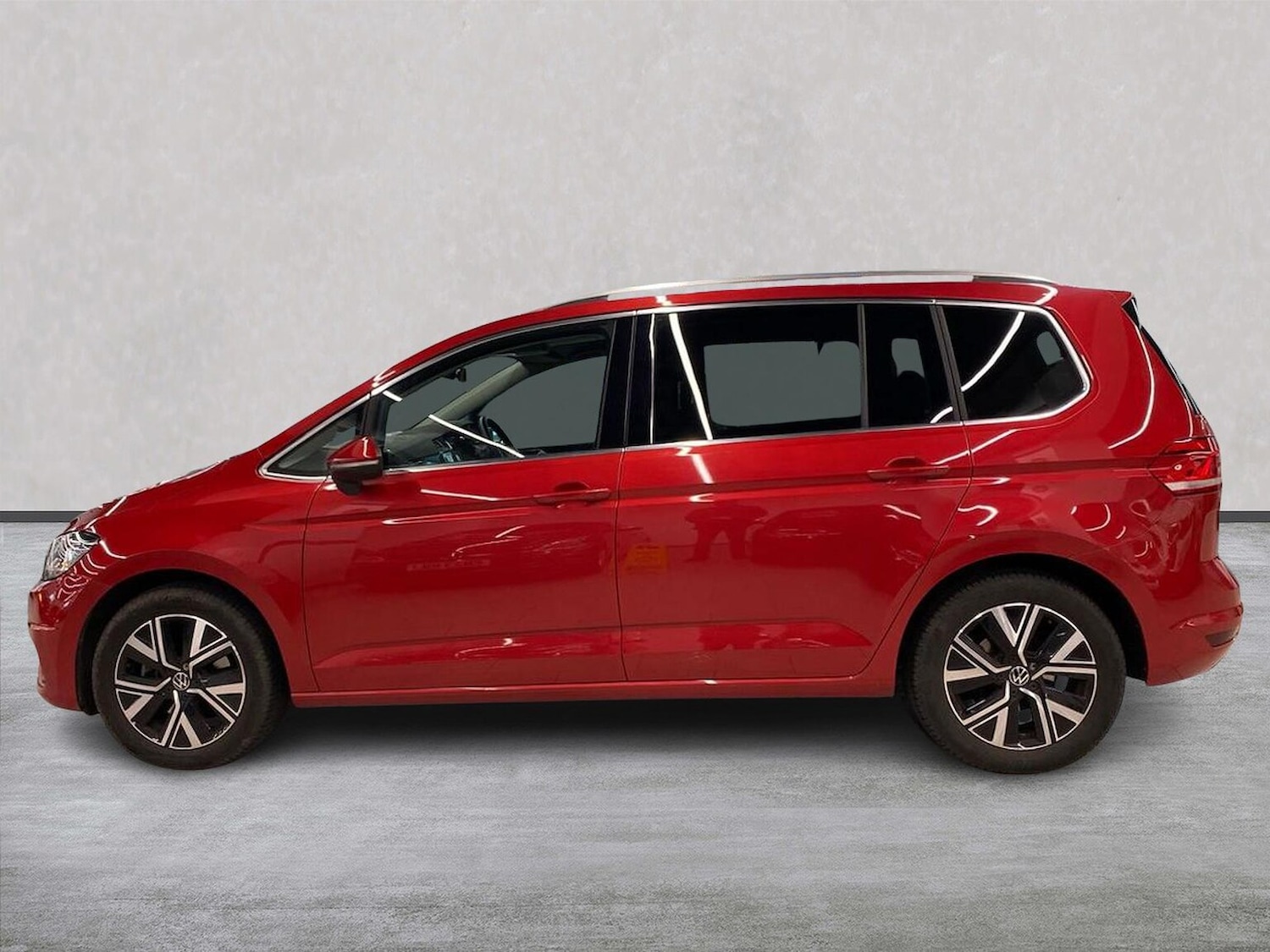 Used Volkswagen Touran 2023 for sale - 76543004: Photo 19