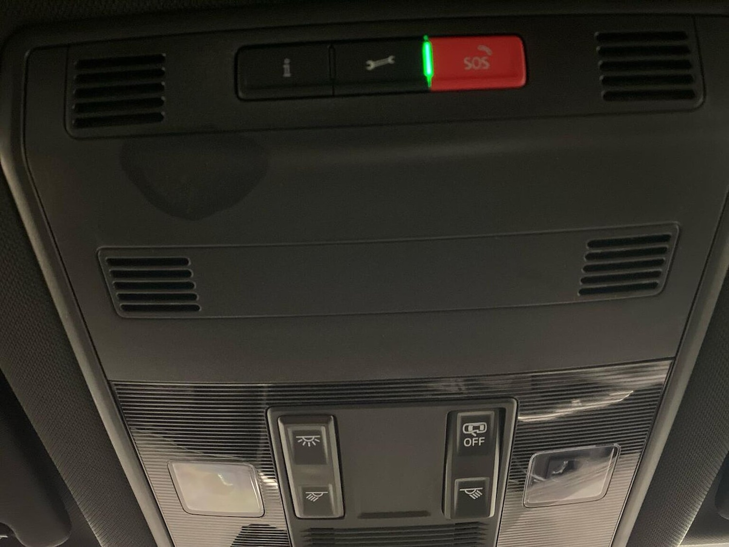 Used Volkswagen T-Roc 2022 for sale - 77003646: Photo 16