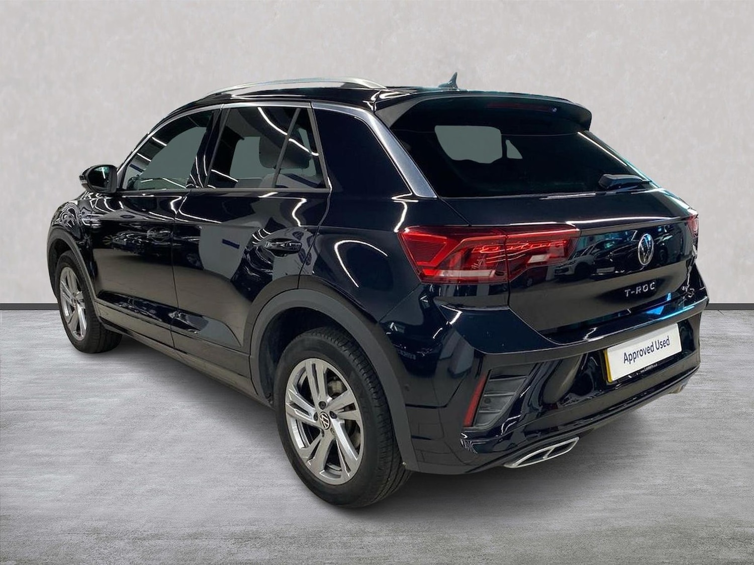 Used Volkswagen T-Roc 2022 for sale - 77003646: Photo 2