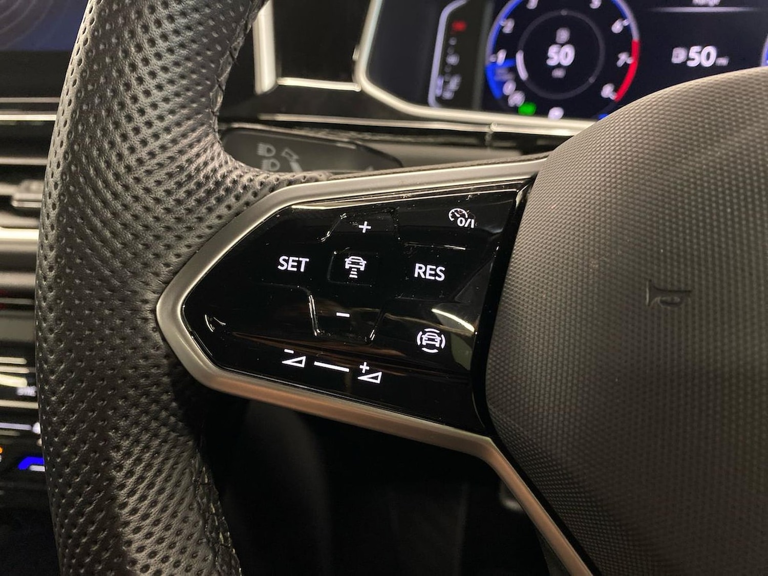 Used Volkswagen T-Roc 2022 for sale - 77003646: Photo 29