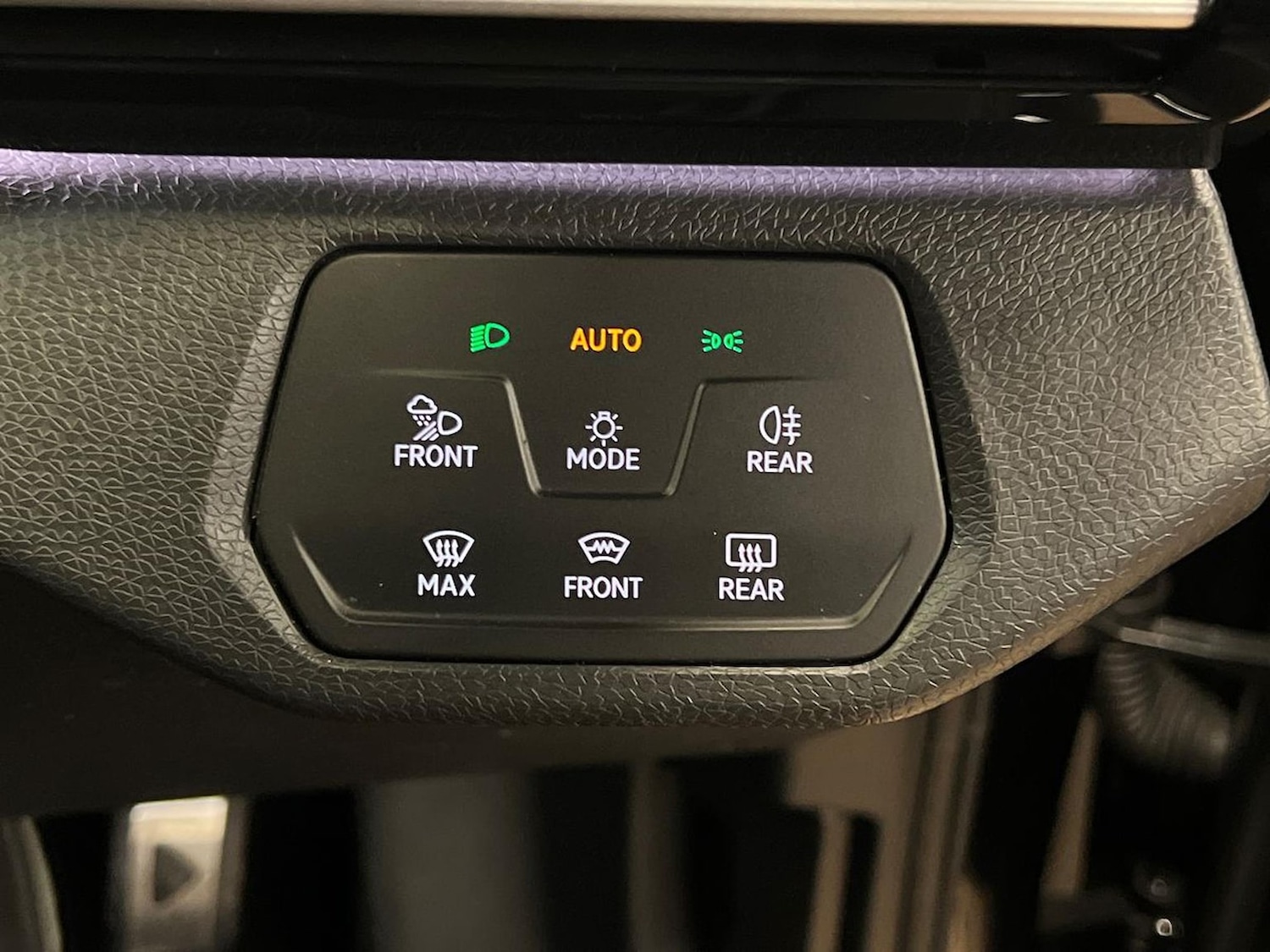 Used Volkswagen ID.4 2024 for sale - 77931702: Photo 24