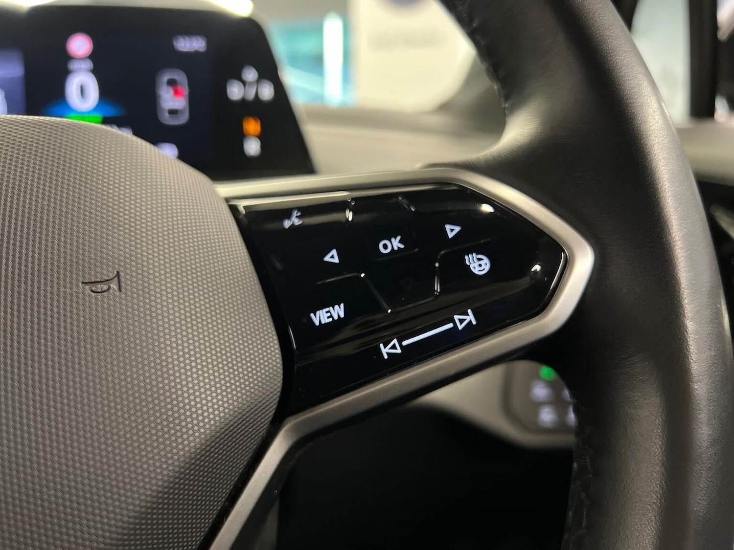 Used Volkswagen ID.4 2024 for sale - 77931702: Photo 25