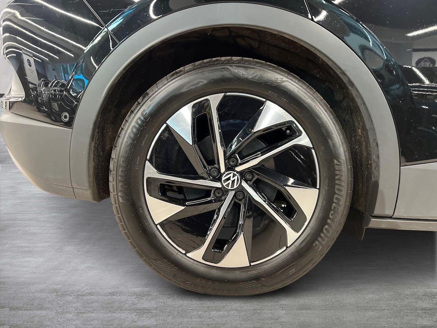 Used Volkswagen ID.4 2024 for sale - 77931702: Photo 6