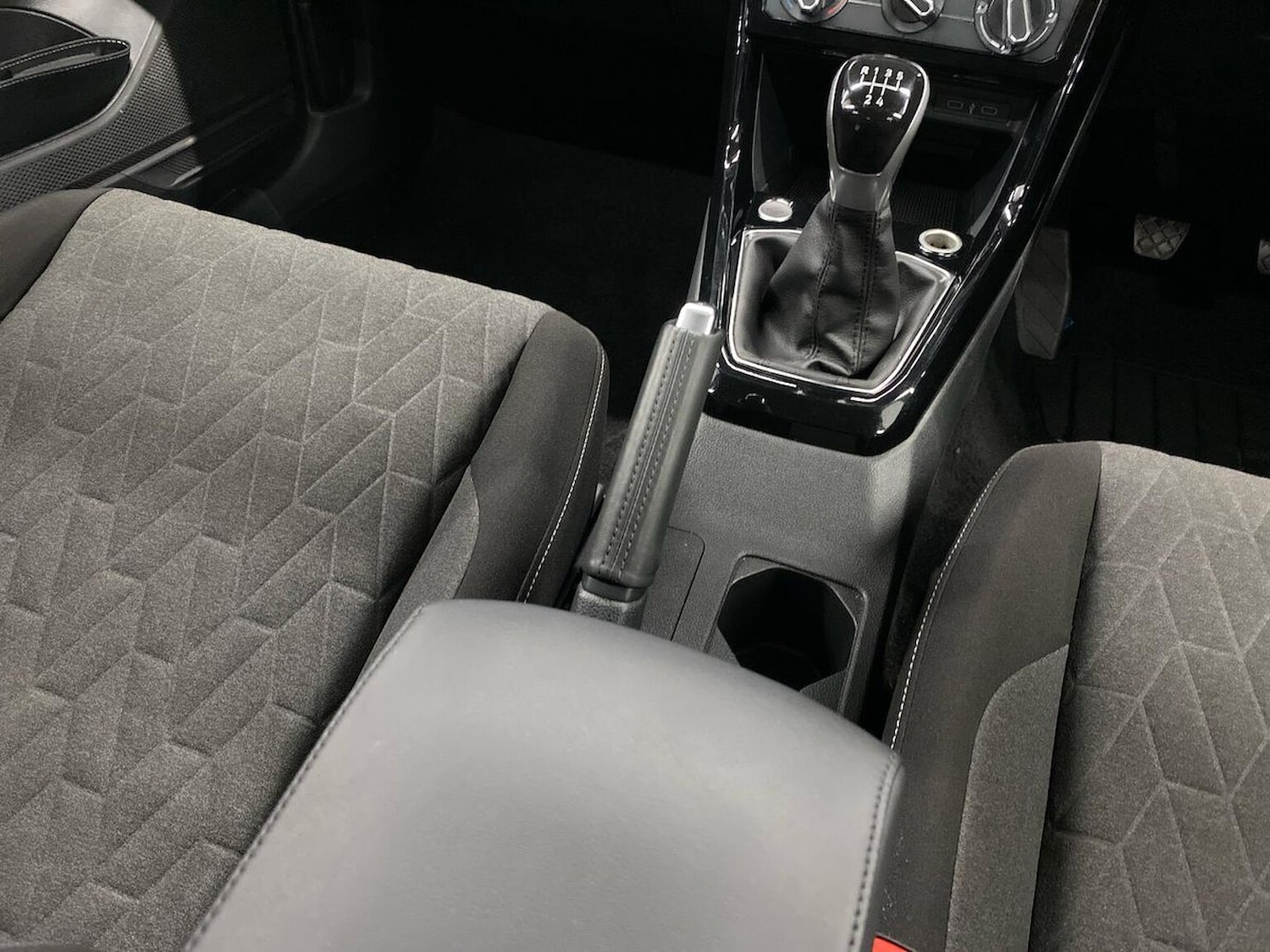 Used Volkswagen T-Cross 2024 for sale - 76637766: Photo 13