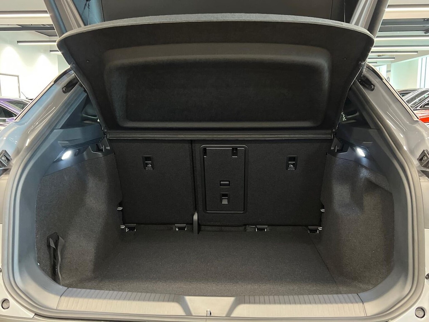 Used Volkswagen ID4 2025 for sale - 76134209: Photo 17