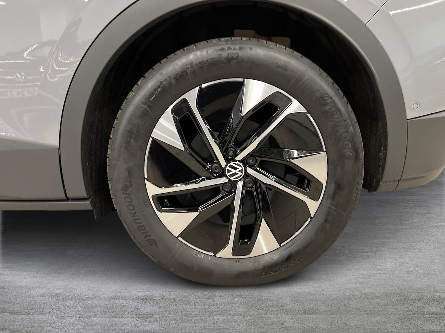 Used Volkswagen ID4 2025 for sale - 76134209: Photo 6