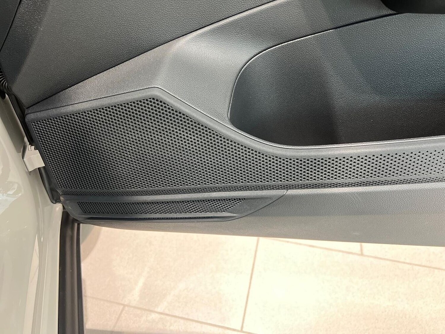 Used Volkswagen T-Cross 2025 for sale - 77916123: Photo 28