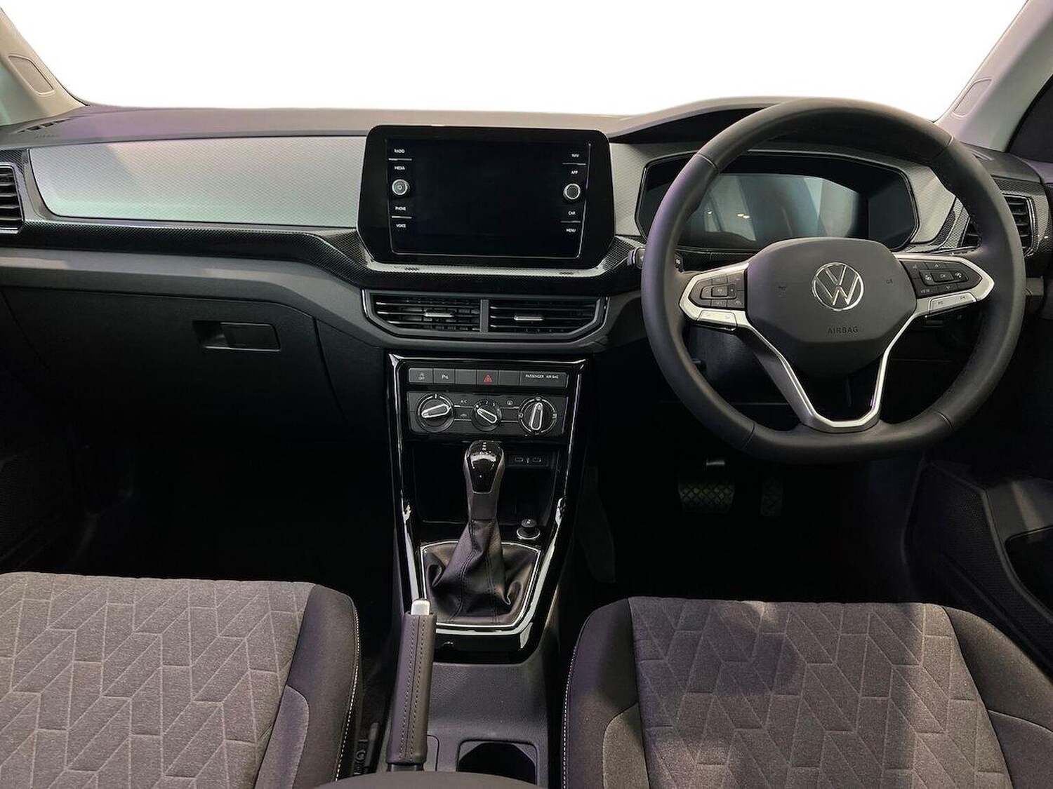 Used Volkswagen T-Cross 2025 for sale - 77916123: Photo 8
