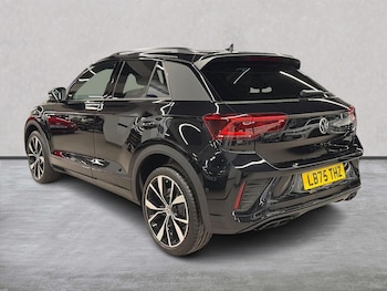 Used Volkswagen T-Roc 2025 for sale - 77090091: Photo