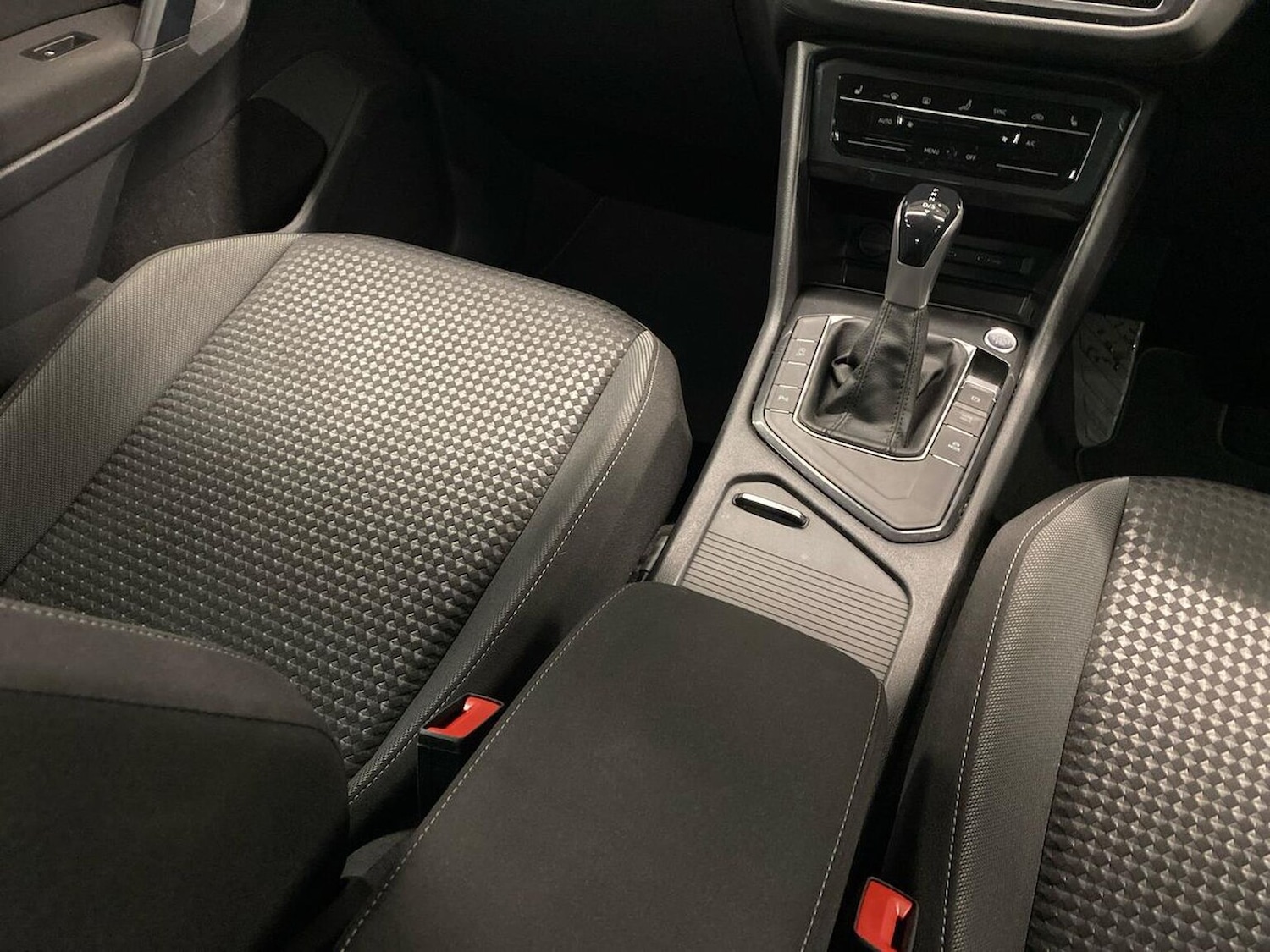 Used Volkswagen Tiguan 2022 for sale - 76182440: Photo 13