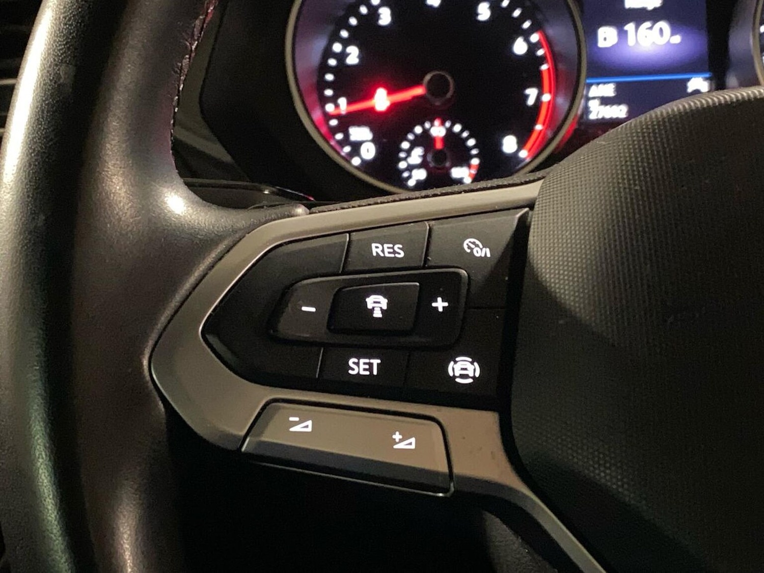Used Volkswagen Tiguan 2022 for sale - 76182440: Photo 26