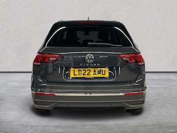 Used Volkswagen Tiguan 2022 for sale - 76182440: Photo 4