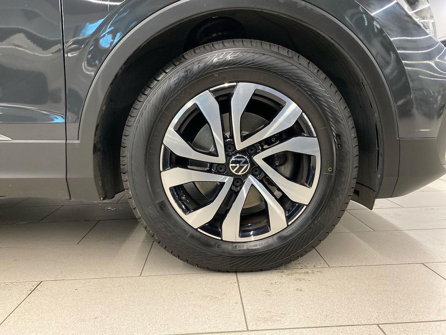 Used Volkswagen Tiguan 2022 for sale - 76182440: Photo 6