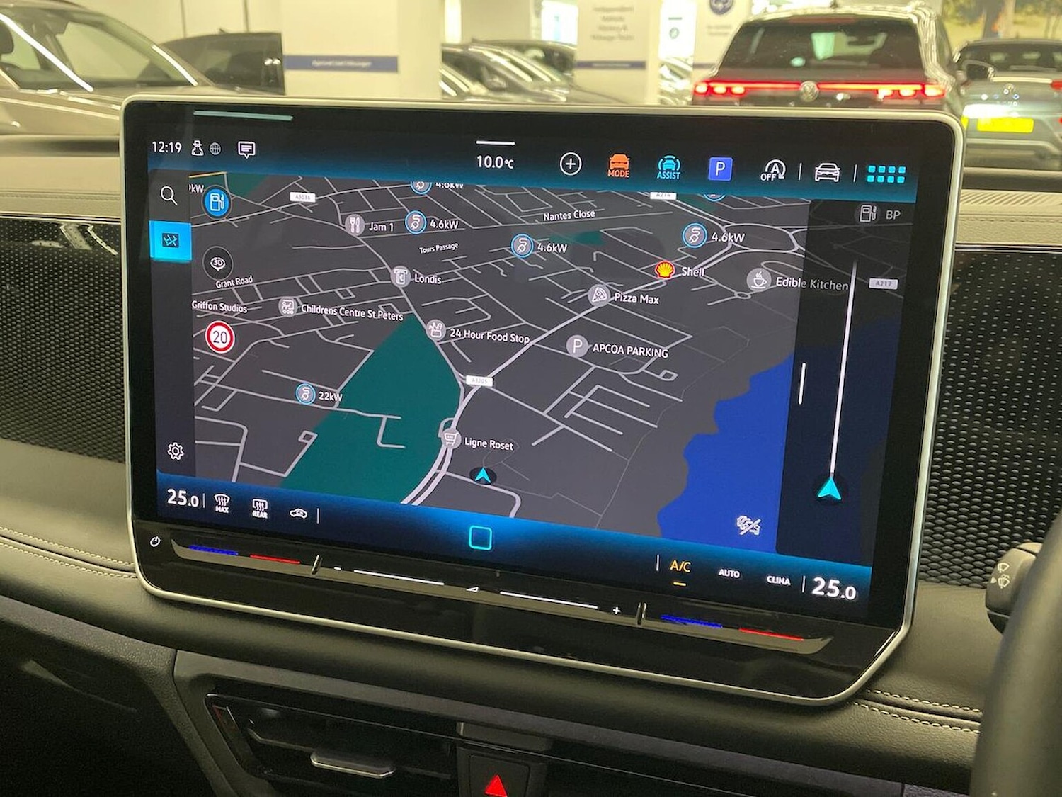 Used Volkswagen Tiguan 2024 for sale - 76694608: Photo 24