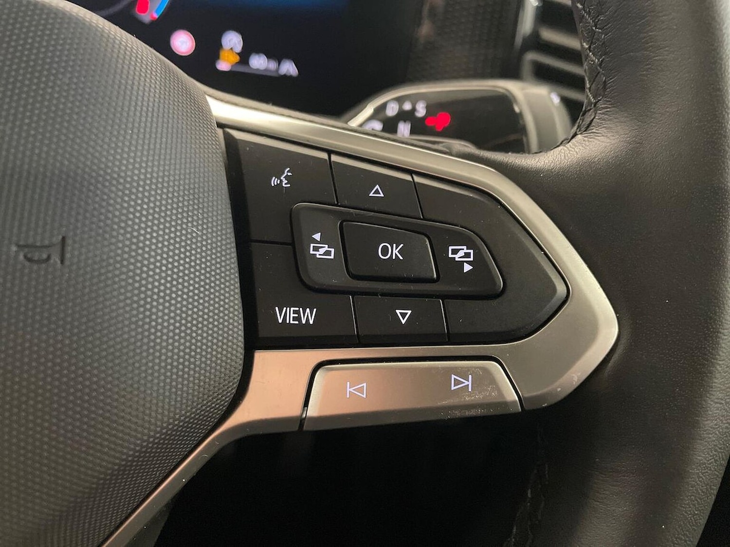 Used Volkswagen Tiguan 2024 for sale - 76694608: Photo 26