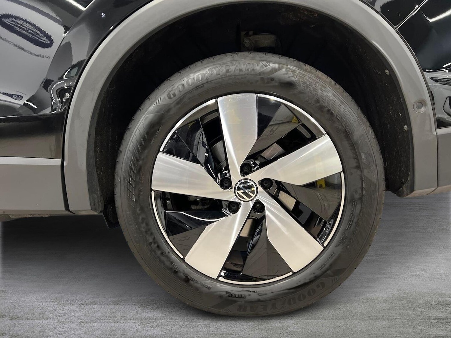 Used Volkswagen Tiguan 2025 for sale - 78195135: Photo 6