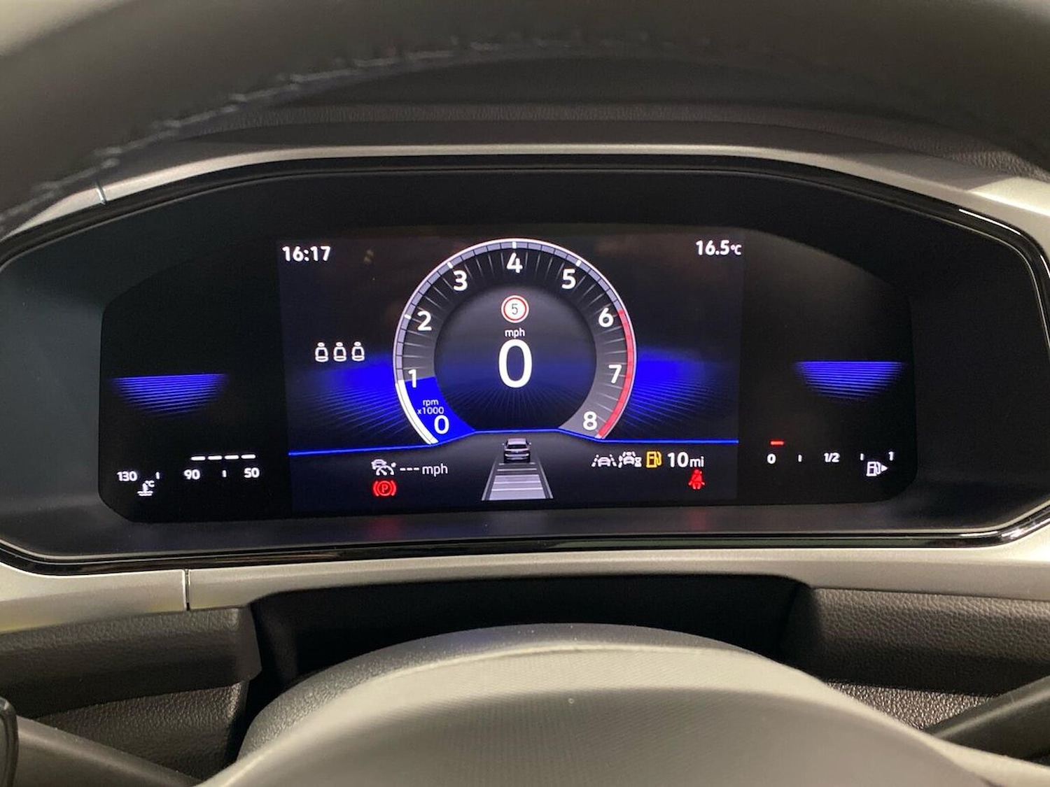 Used Volkswagen T-Roc 2025 for sale - 76219190: Photo 10