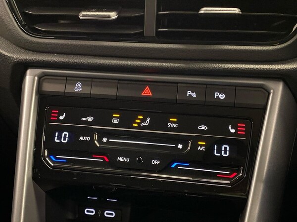 Used Volkswagen T-Roc 2025 for sale - 76219190: Photo 12