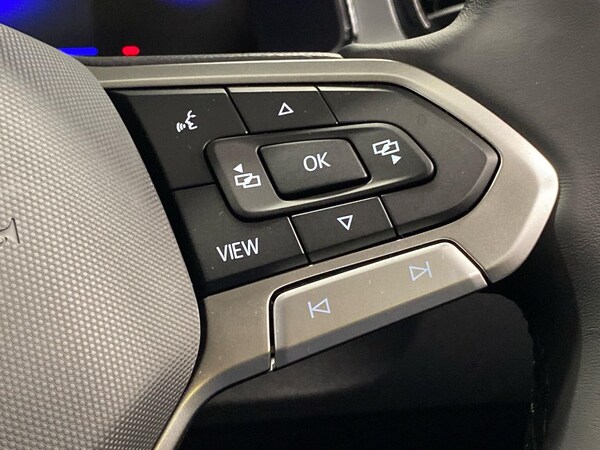 Used Volkswagen T-Roc 2025 for sale - 76219190: Photo 24