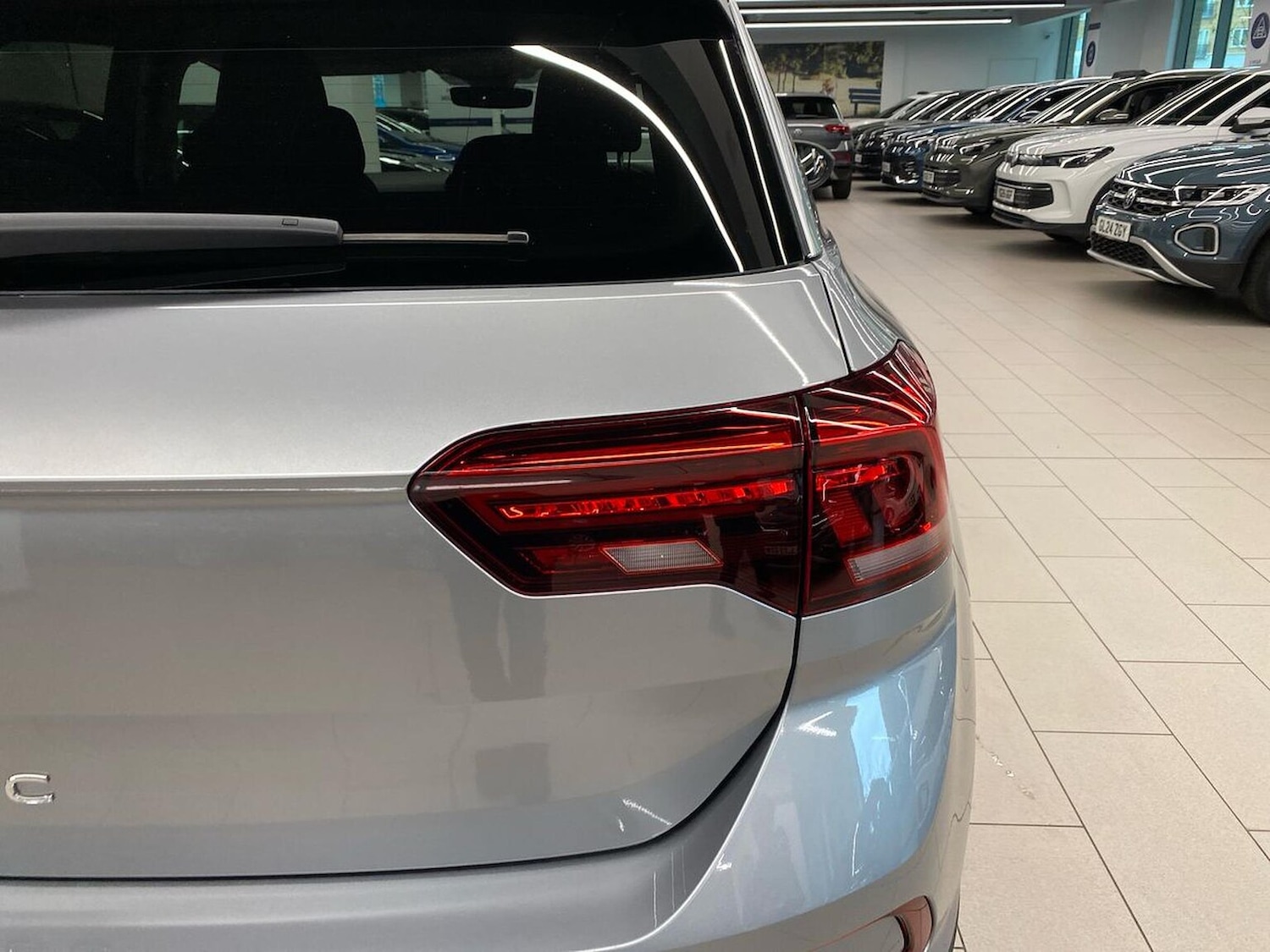 Used Volkswagen T-Roc 2025 for sale - 76219190: Photo 31