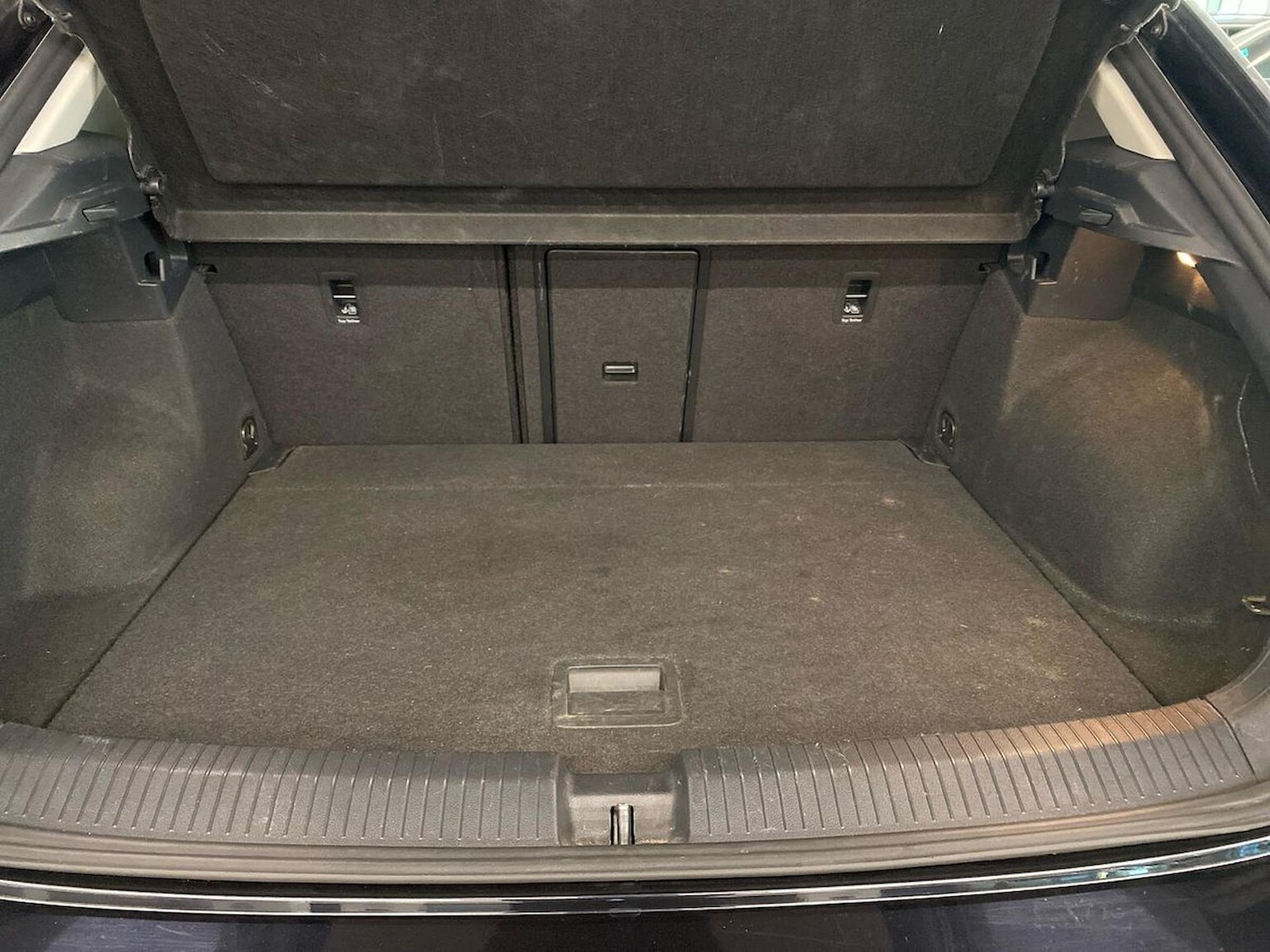 Used Volkswagen T-Roc 2020 for sale - 77069964: Photo 19