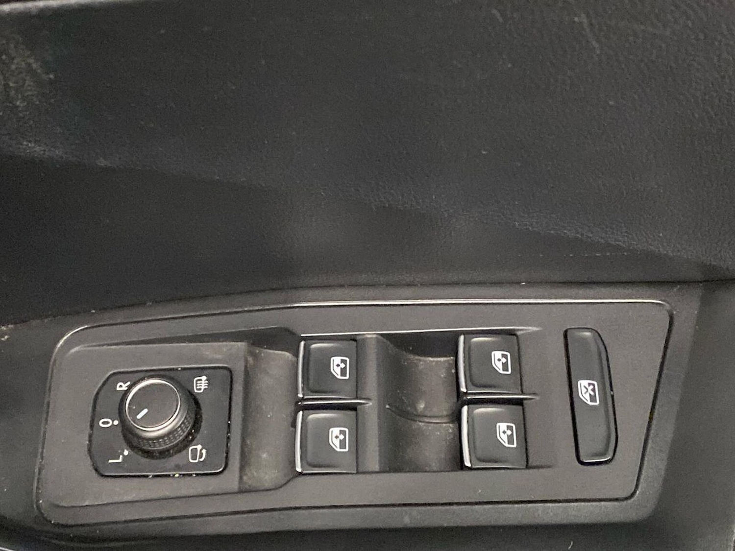 Used Volkswagen T-Roc 2020 for sale - 77069964: Photo 23