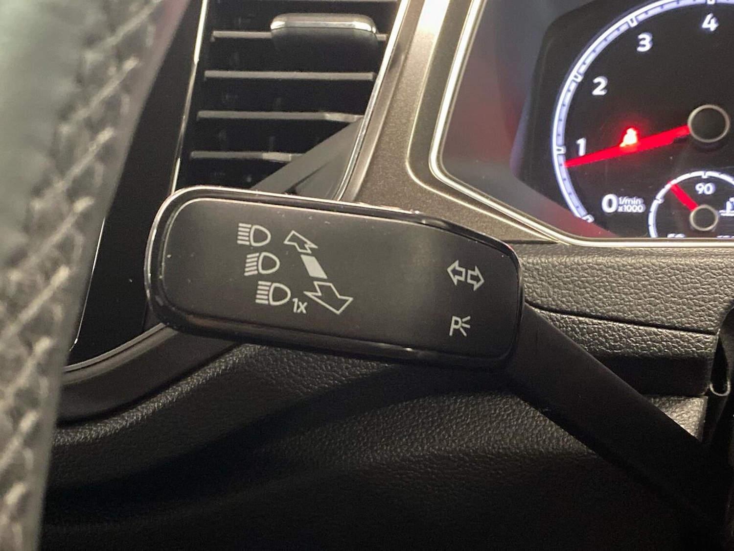 Used Volkswagen T-Roc 2020 for sale - 77069964: Photo 30