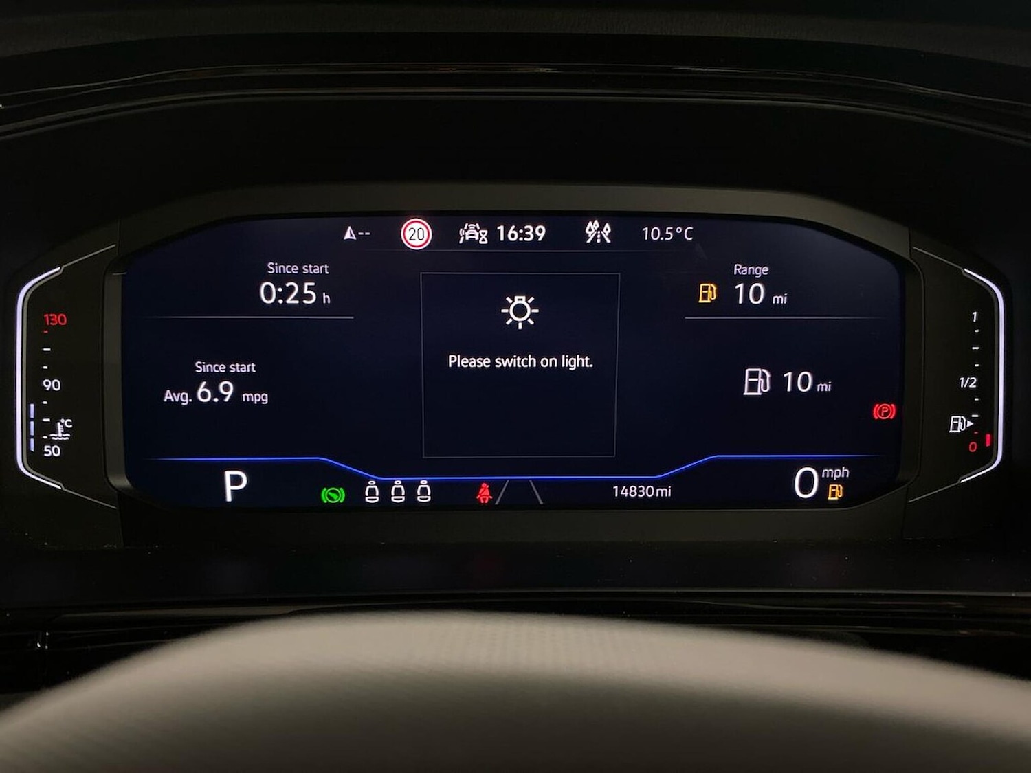 Used Volkswagen T-Roc 2023 for sale - 76785191: Photo 10