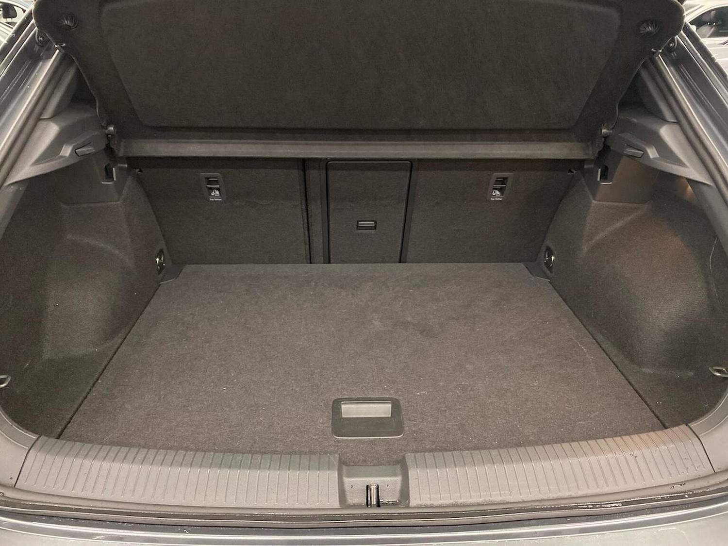 Used Volkswagen T-Roc 2023 for sale - 76785191: Photo 17