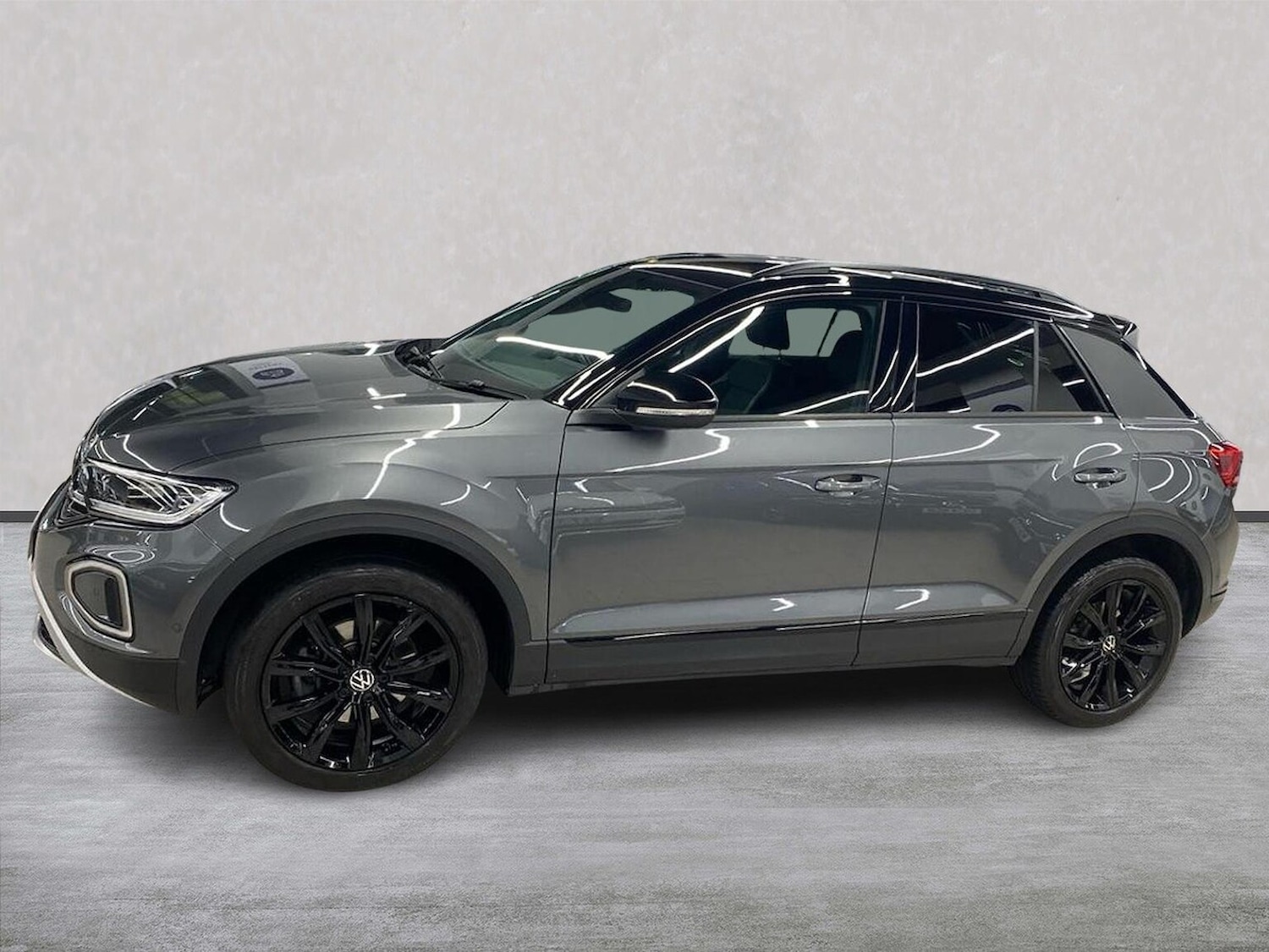 Used Volkswagen T-Roc 2023 for sale - 76785191: Photo 19