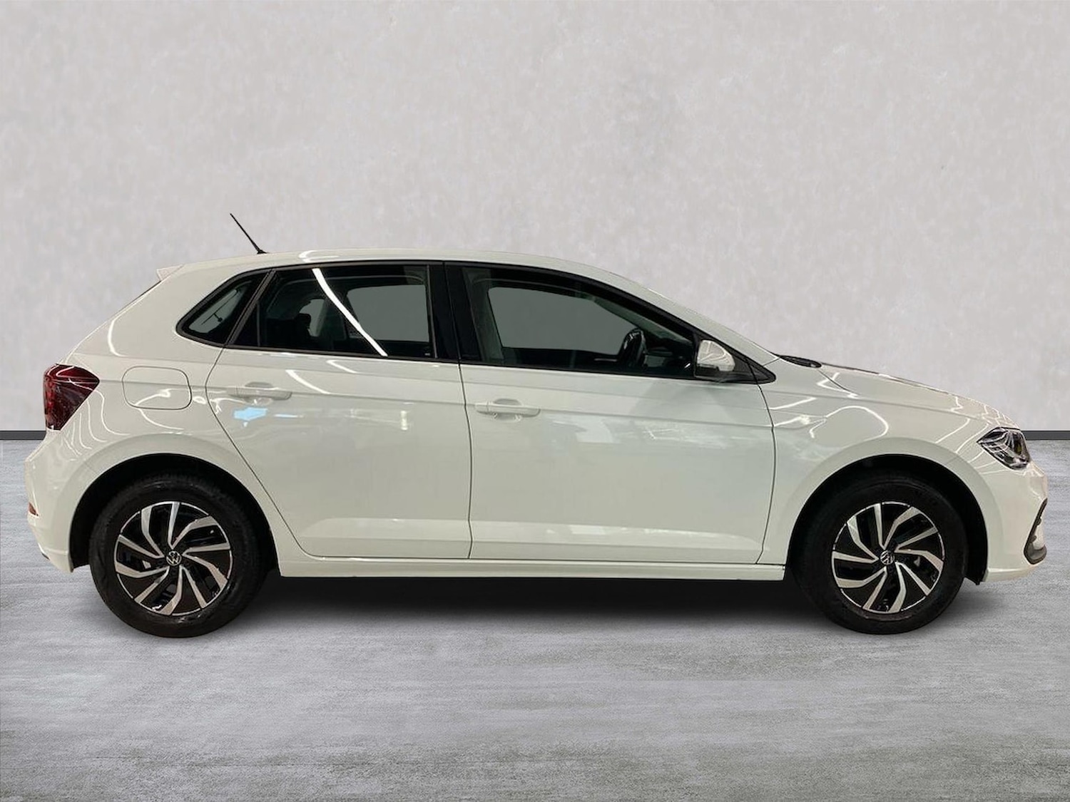 Used Volkswagen Polo 2023 for sale - 77487877: Photo 3