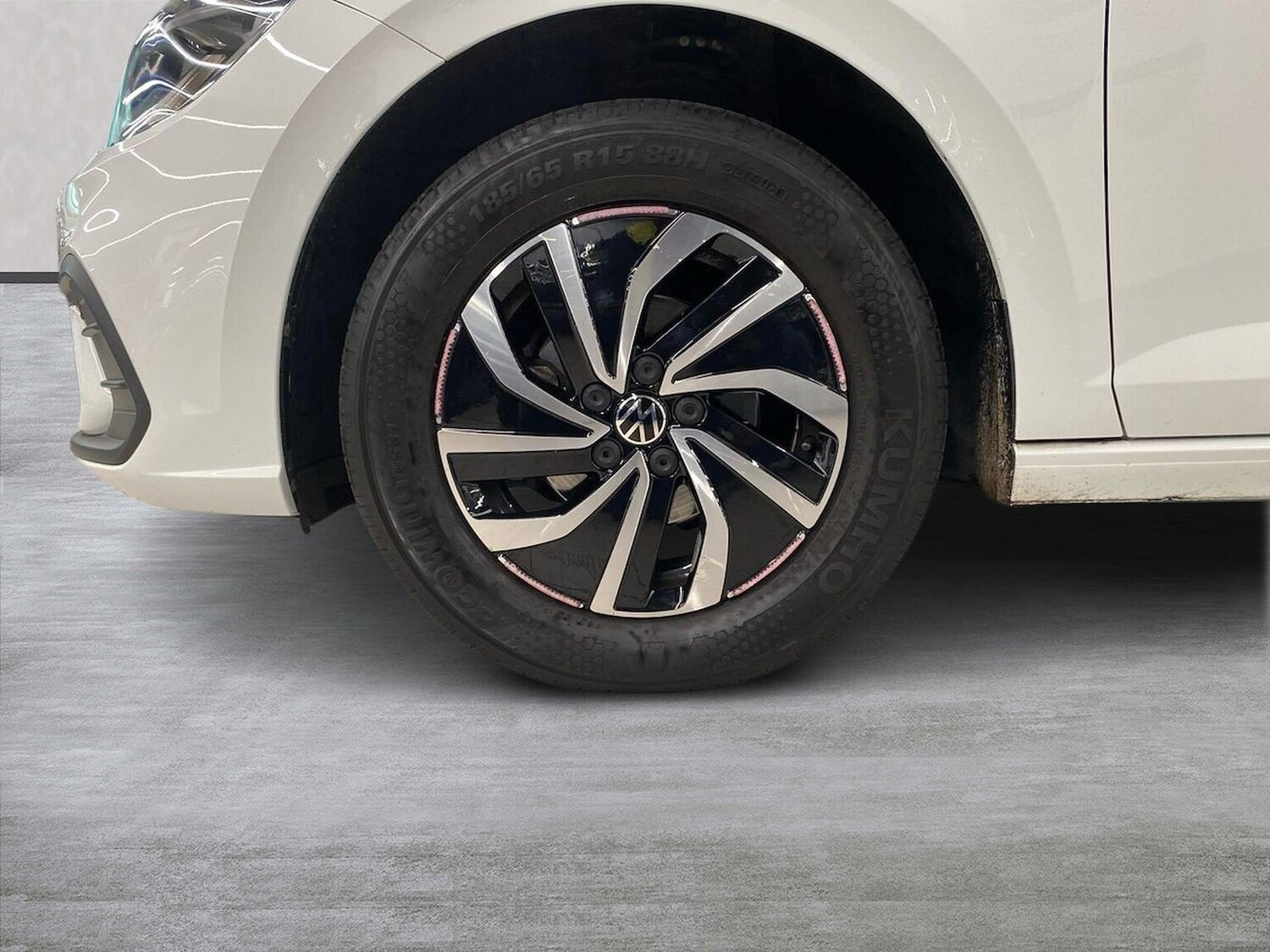 Used Volkswagen Polo 2023 for sale - 77487877: Photo 6