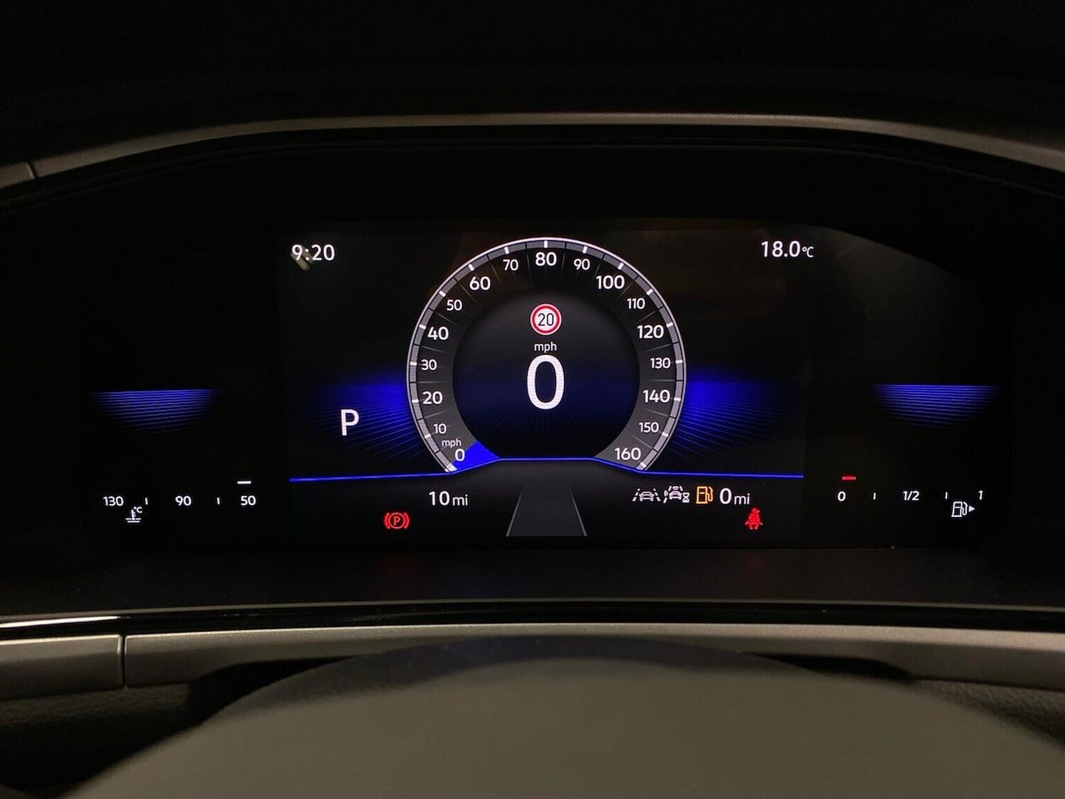 Used Volkswagen T-Roc 2025 for sale - 76219189: Photo 11