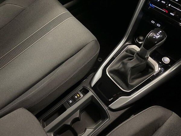 Used Volkswagen T-Roc 2025 for sale - 76219189: Photo 14