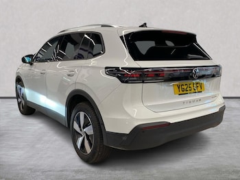 Used Volkswagen Tiguan 2025 for sale - 76129030: Photo 2