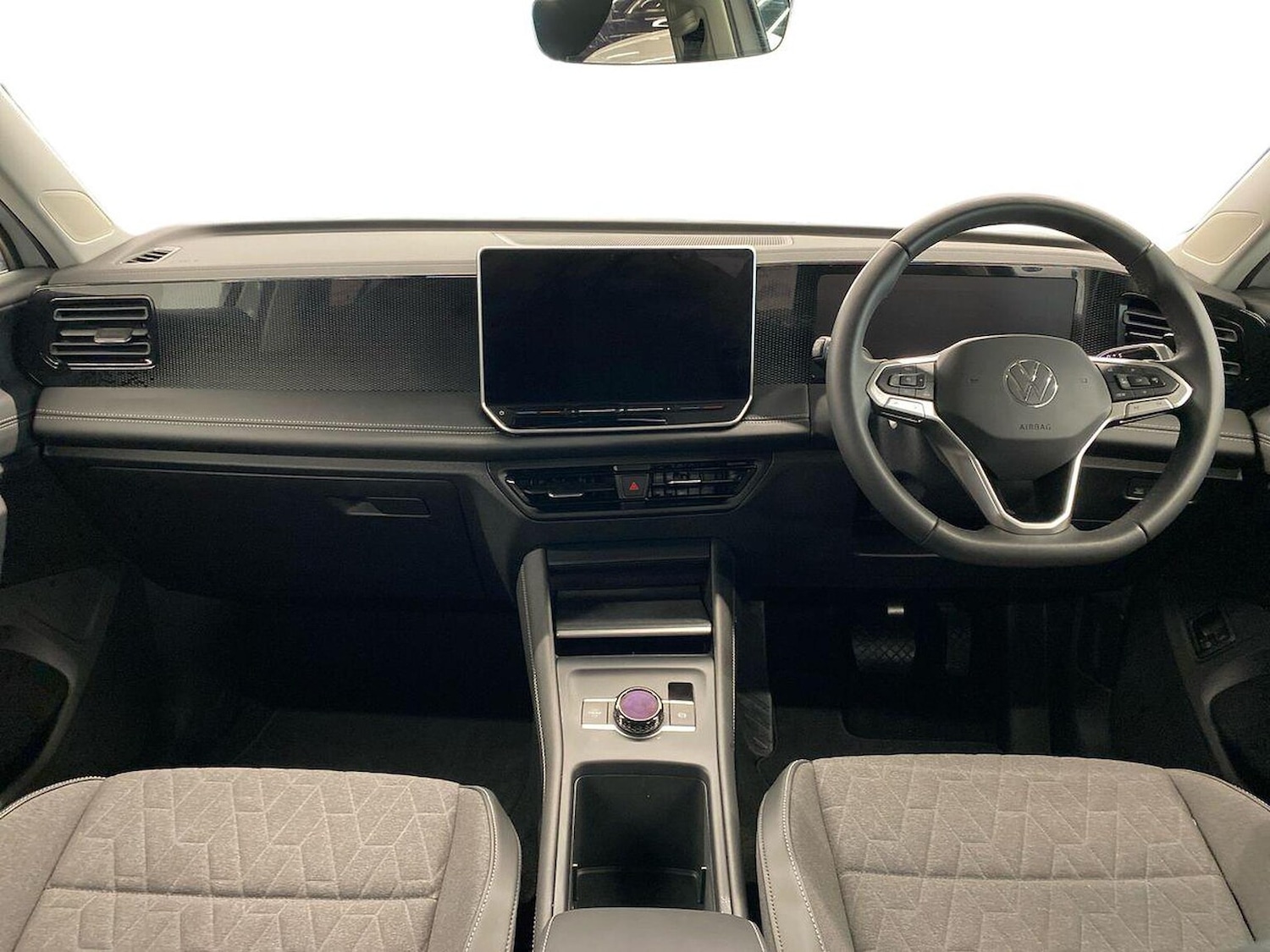 Used Volkswagen Tiguan 2025 for sale - 76129030: Photo 8