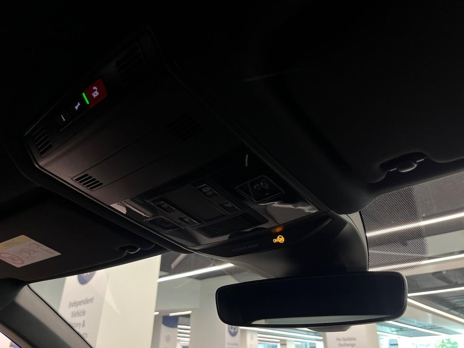 Used Volkswagen T-Roc 2025 for sale - 76102524: Photo 14