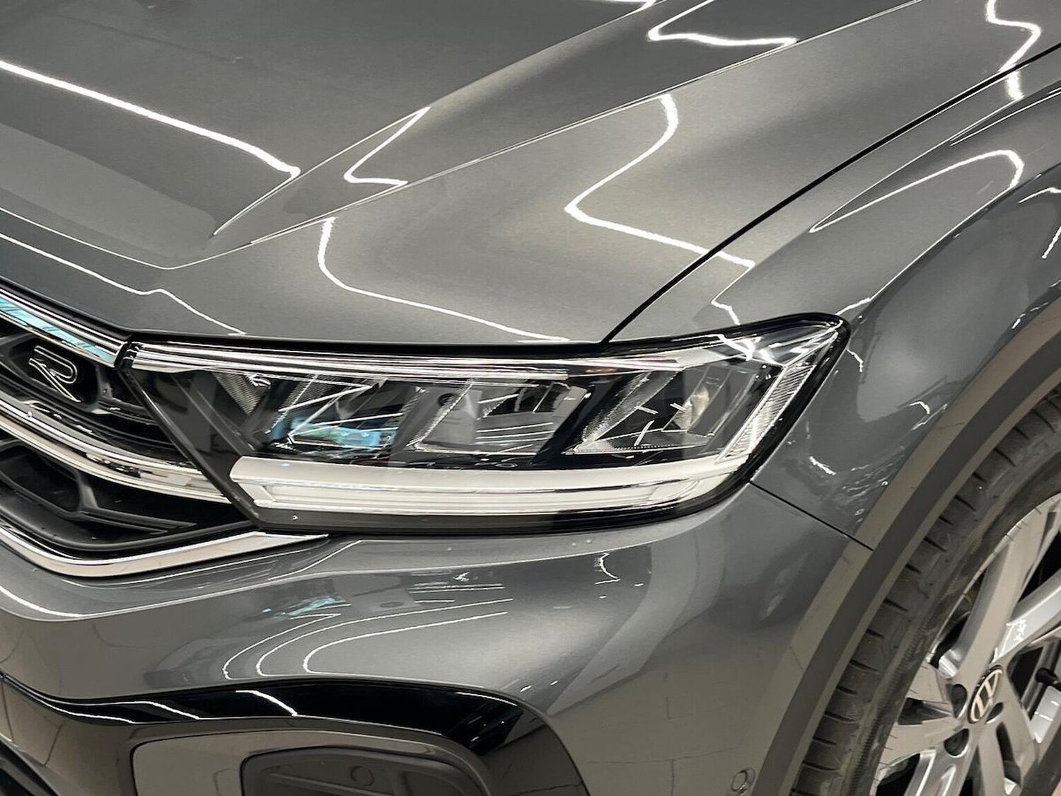 Used Volkswagen T-Roc 2025 for sale - 76102524: Photo 32