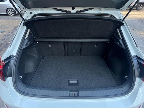 Used Volkswagen T-Roc 2025 for sale - 76030415: Photo 17