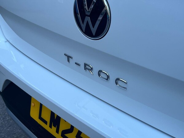 Used Volkswagen T-Roc 2025 for sale - 76030415: Photo 31