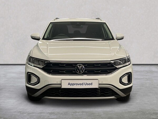 Used Volkswagen T-Roc 2025 for sale - 76030415: Photo 5