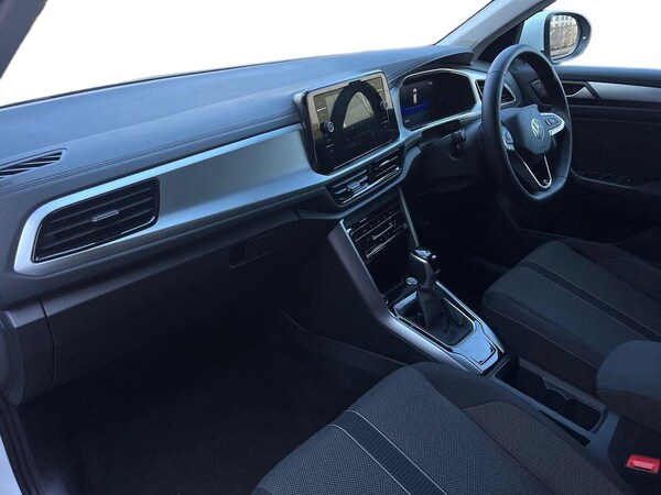 Used Volkswagen T-Roc 2025 for sale - 76030415: Photo 7