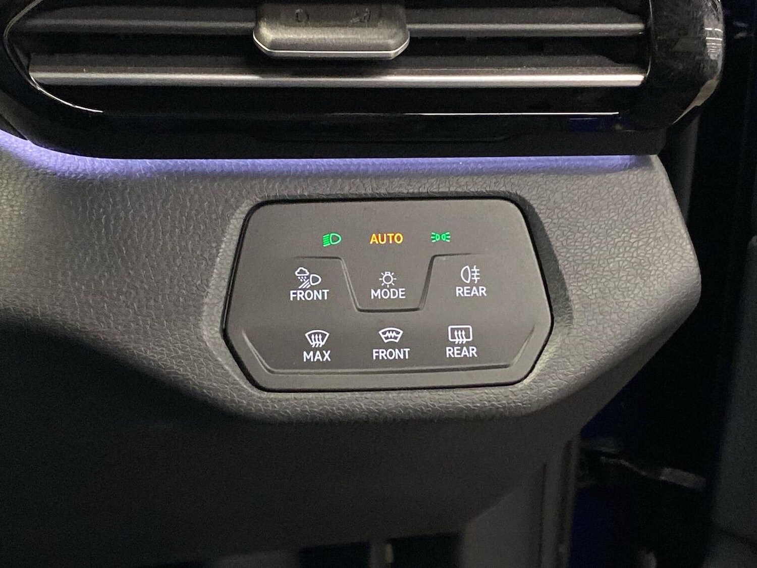 Used Volkswagen ID.4 2024 for sale - 76637768: Photo 24