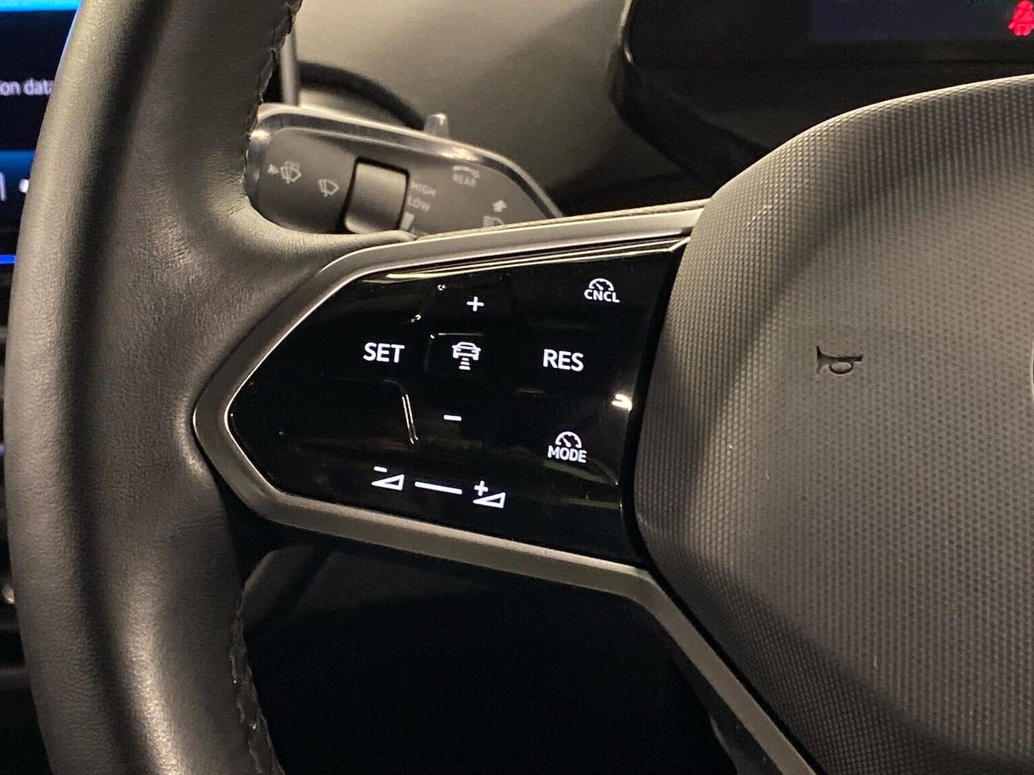 Used Volkswagen ID.4 2024 for sale - 76637768: Photo 26