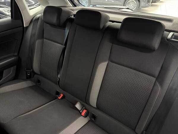 Used Volkswagen Polo 2023 for sale - 76102521: Photo 16