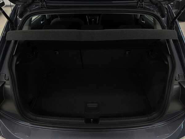 Used Volkswagen Polo 2023 for sale - 76102521: Photo 17